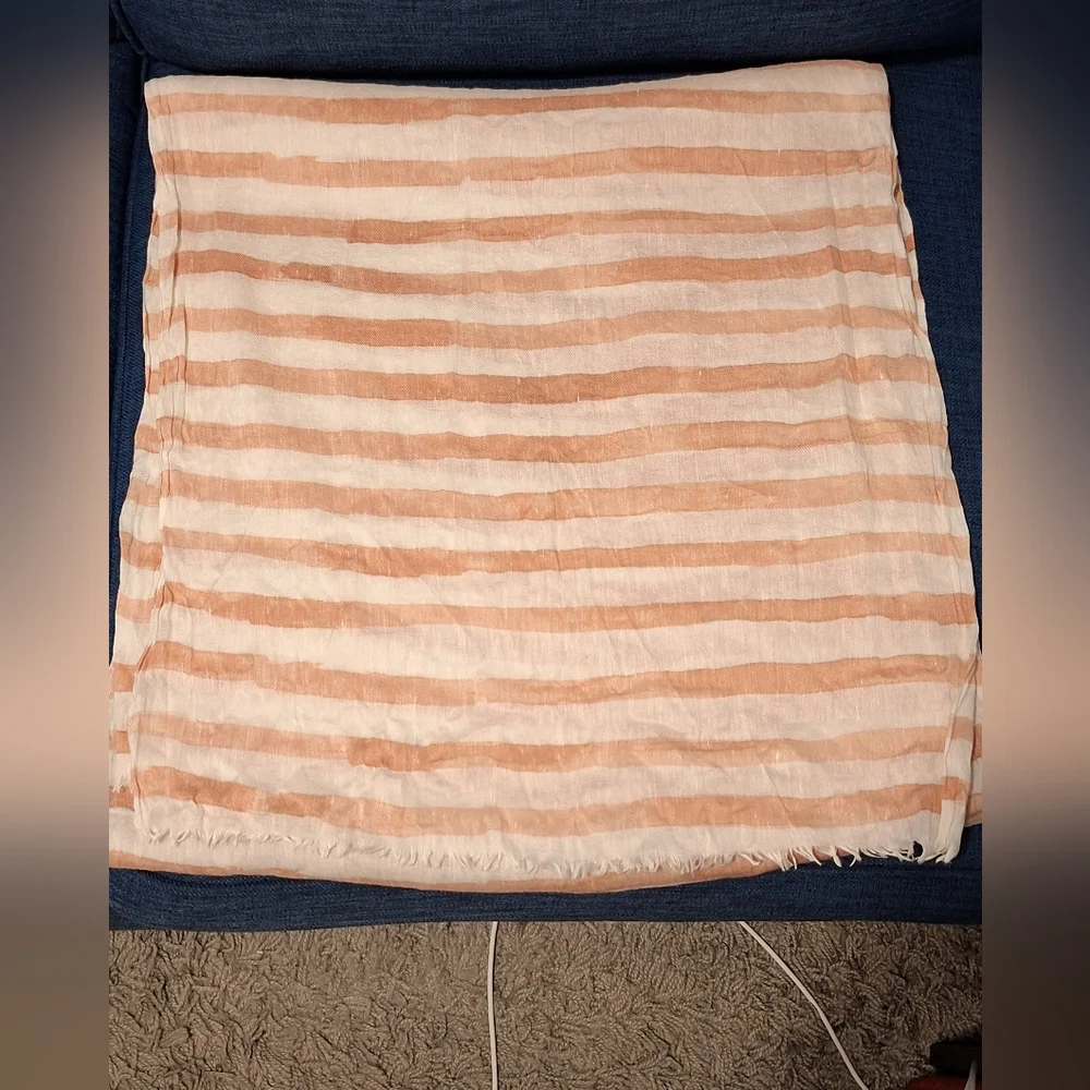 Eileen Fisher great light